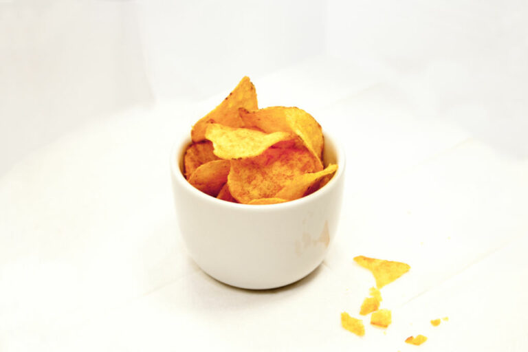 Essen bis die Chipstüte leer ist