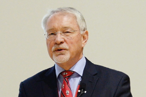 Zum Artikel "Verleihung der Ehrendoktorwürde an Prof. Dr. Hans-Joachim Freund"