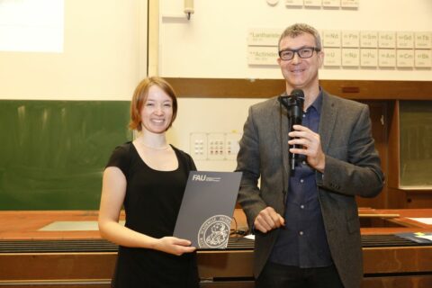 Preisübergabe Masterpreis der Biologie (Foto: Giulia Iannicelli)