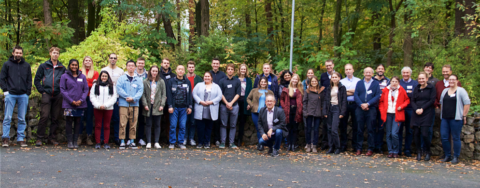 Gruppenbild der Erstsemesterstudierenden des Masterstudiengangs Integrated Immunology