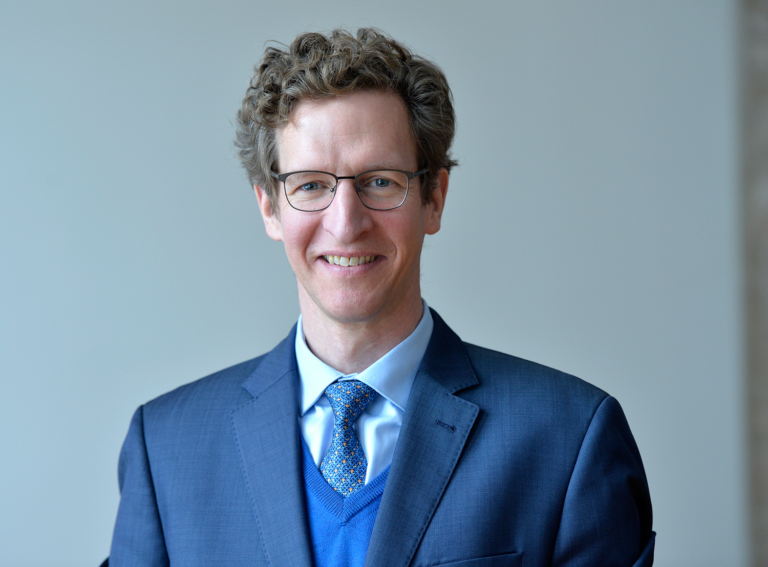 Leibniz-Preis für Prof. Dr. Peter Hommelhoff