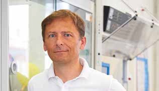 Zum Artikel "Prof. Dr. Peter Gmeiner erhält Reinhart Koselleck-Förderung für Forschung an Schmerzmedikamenten"
