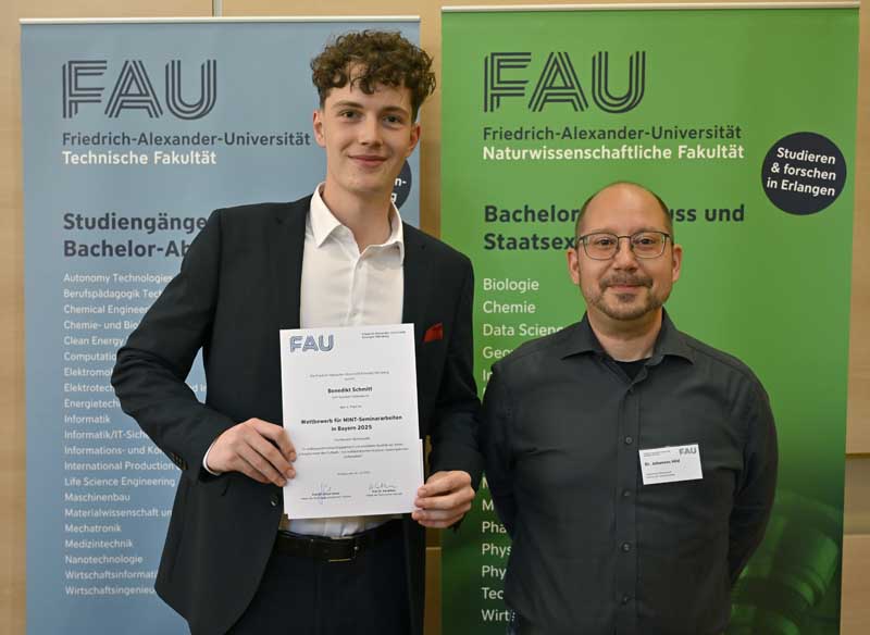 1. Platz Mathematik Benedikt Schmitt und Dr. Johannes Hild (Foto: Harald Sippel / FAU)